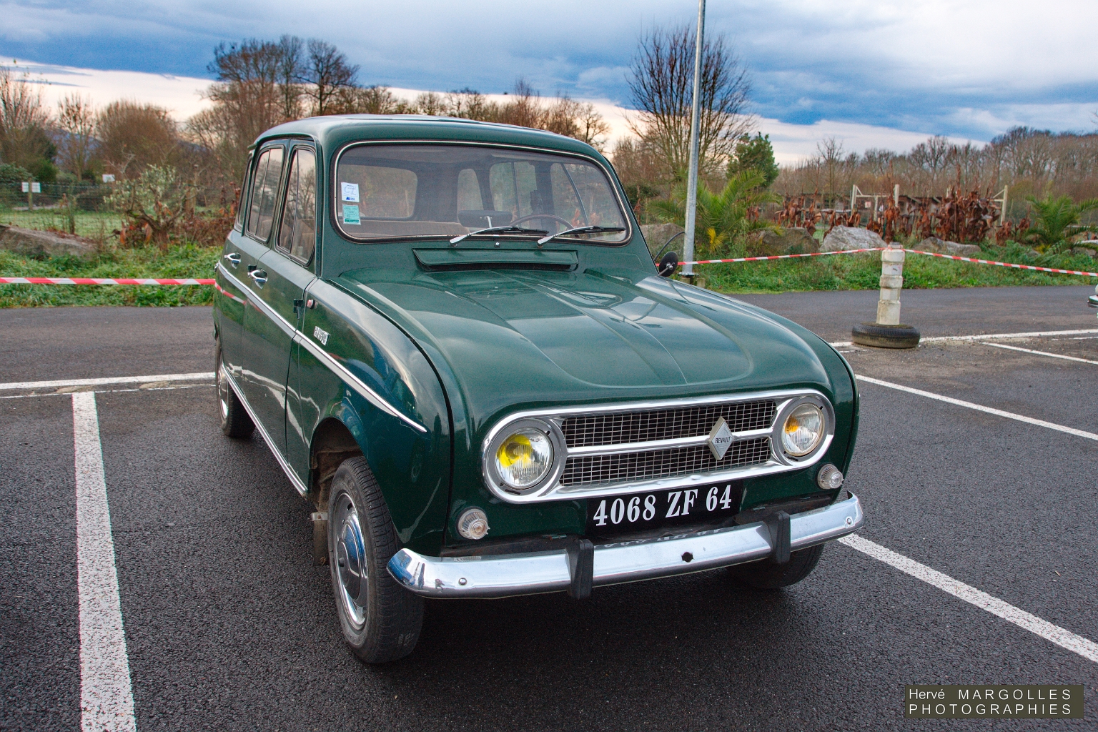 Renault 4.jpg